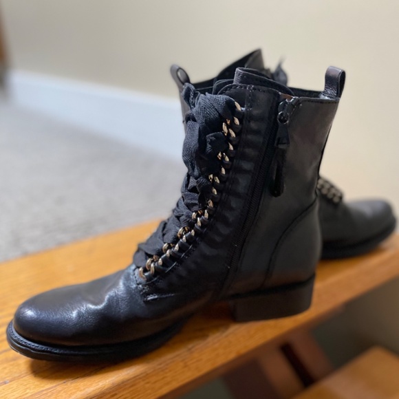 All Italian Leather Granny Boots-Size 11/Euro 42 - Picture 9 of 9